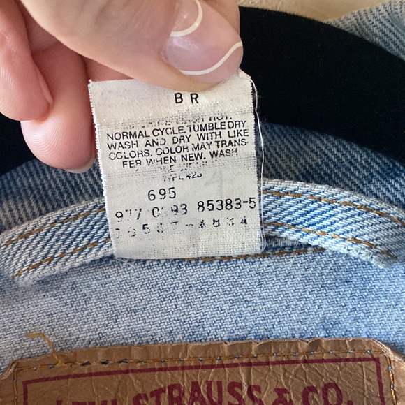 Vintage Levi’s Denim Jacket M Custom Stitching La Croix Me A River Gypsy - Picture 6 of 12